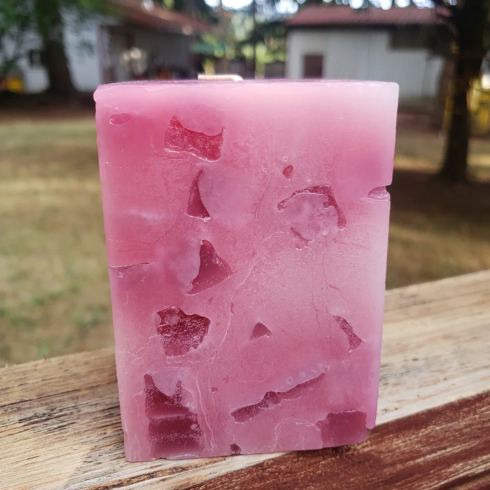 PartyLite Super Chunk Rasberry 3" x 4" Pillar Candle - Square - Picture 3 of 13